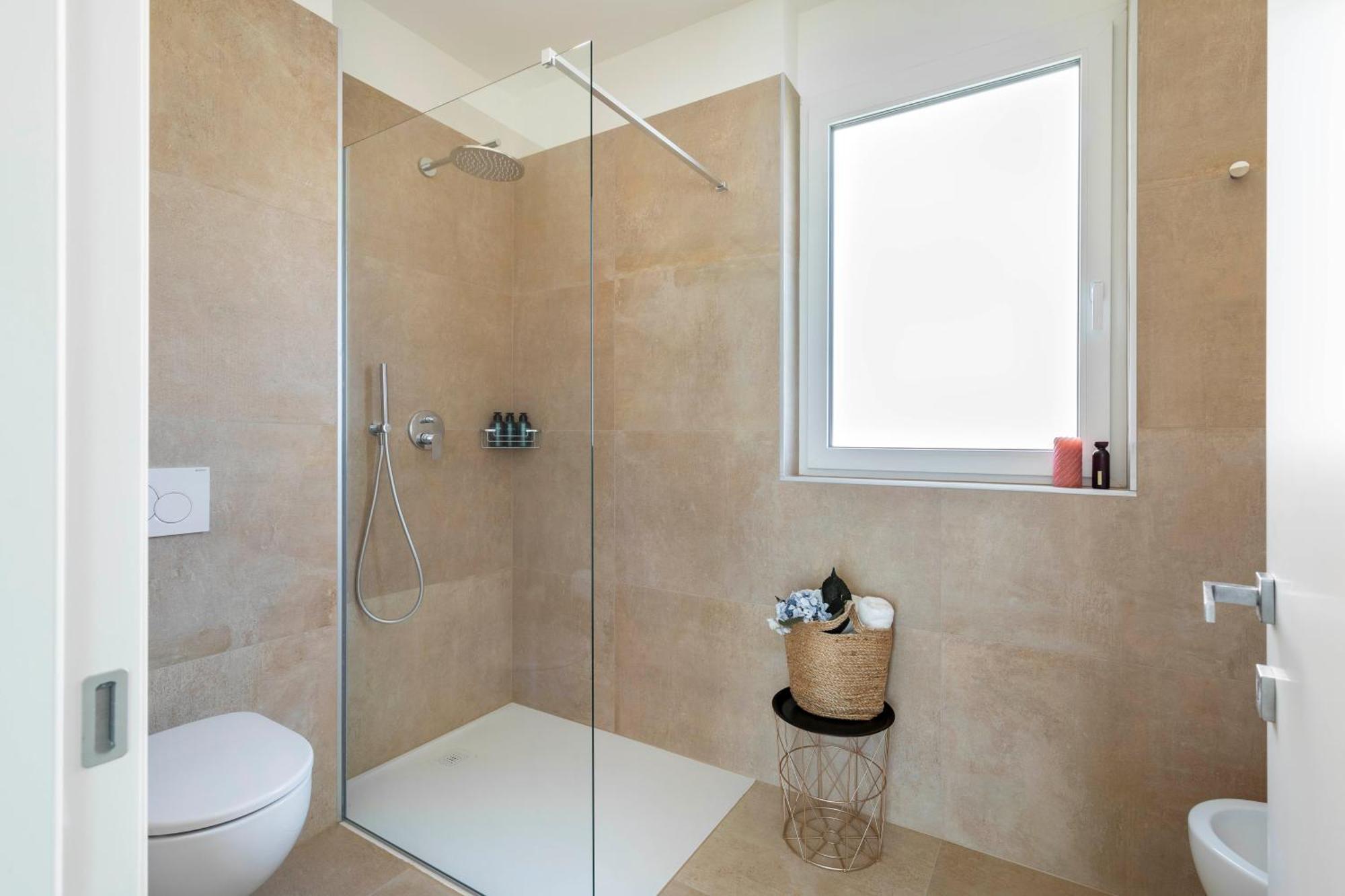 Regalia Suites - Free Parking Lugano Zewnętrze zdjęcie